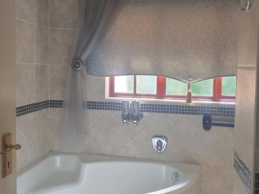 Klyne Jiweel Guesthouse - 217294