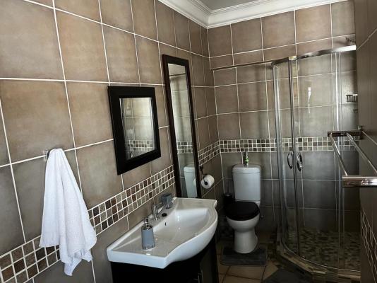 Klyne Jiweel Guesthouse - 217319