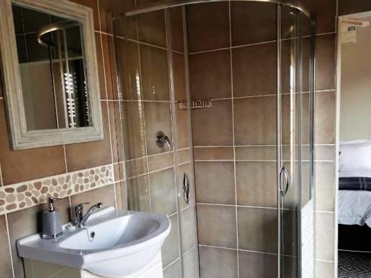 Klyne Jiweel Guesthouse - 217326