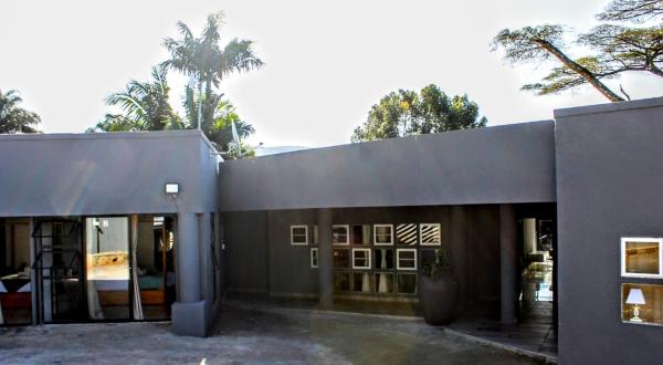 Montrose Guesthouse - 217372