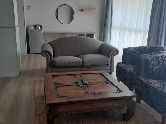 Room image 3