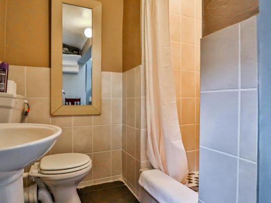 Room image 20