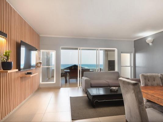Room image 110