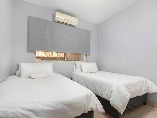 Room image 120