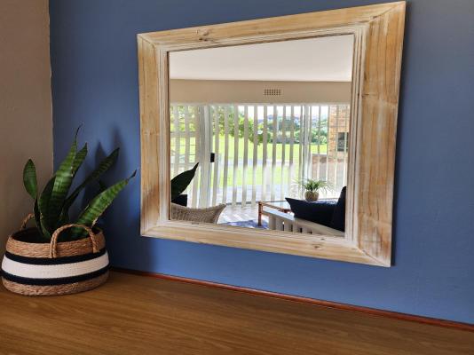 Room image 4