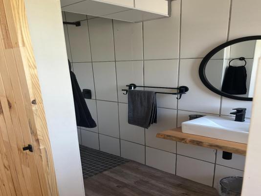 Room image 2