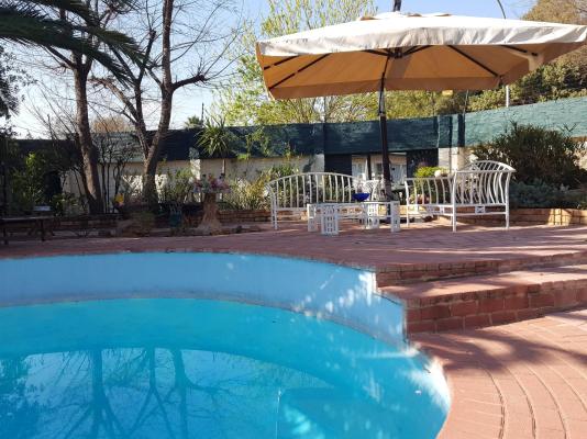 SleepEezy Cottages - 221367