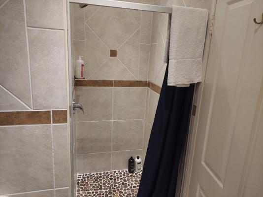 SleepEezy Cottages - 221383
