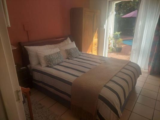 SleepEezy Cottages - 221402