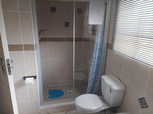 SleepEezy Cottages - 221404