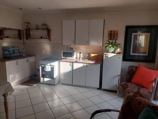 SleepEezy Cottages - 221412