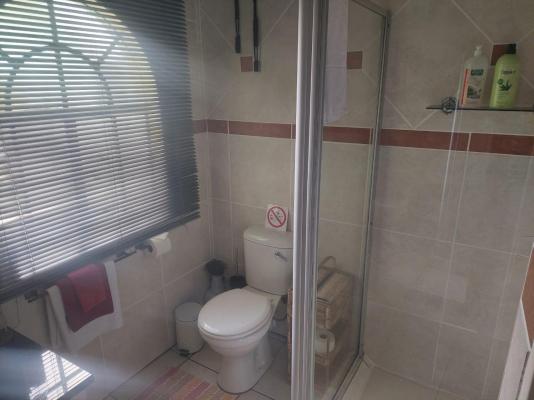 SleepEezy Cottages - 221419
