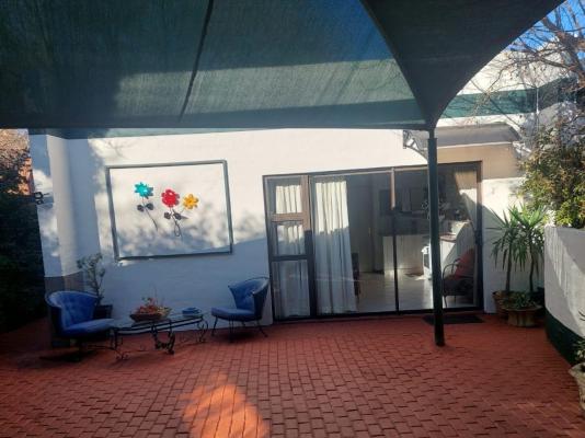 SleepEezy Cottages - 221423