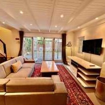 Pinotage Deluxe Apartment - 221585
