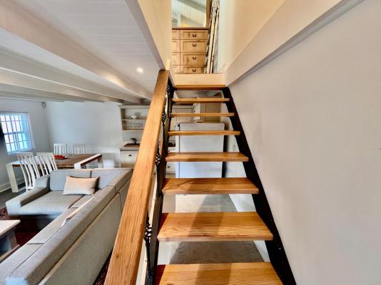 Pinotage Deluxe Apartment - 221588