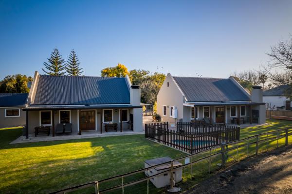 Dolittle Cottages - 222611