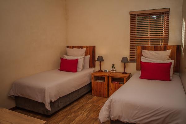 Dolittle Cottages - 222633