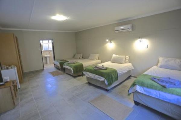 Room image 1