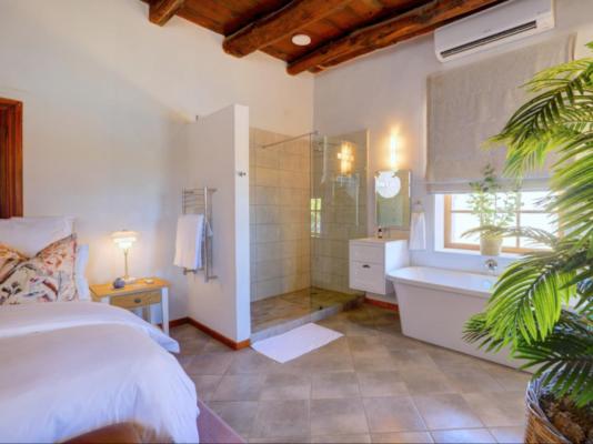 Almond Valley Manor & Cottages - 225239