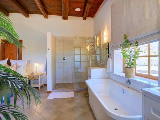 Almond Valley Manor & Cottages - 225244