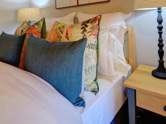 Almond Valley Manor & Cottages - 225248