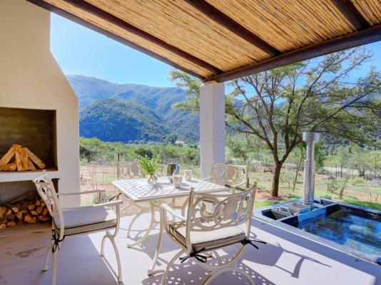 Almond Valley Manor & Cottages - 225251