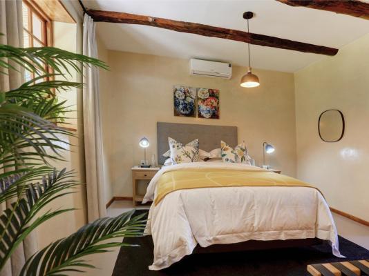 Almond Valley Manor & Cottages - 225258