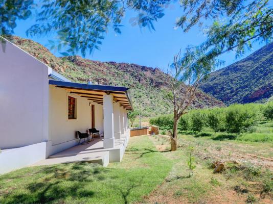 Almond Valley Manor & Cottages - 225260
