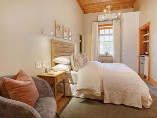 Almond Valley Manor & Cottages - 225271