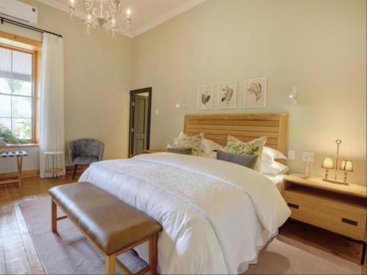 Almond Valley Manor & Cottages - 225273