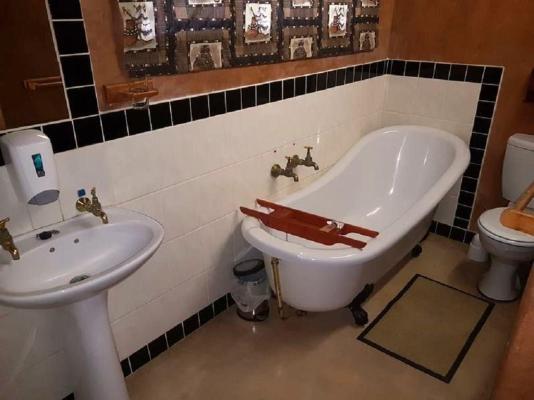 River Hill Lodge - 225855