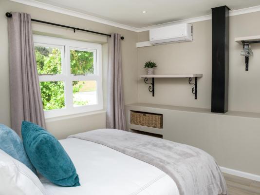 Room image 2