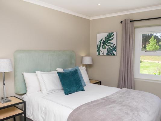 Room image 6