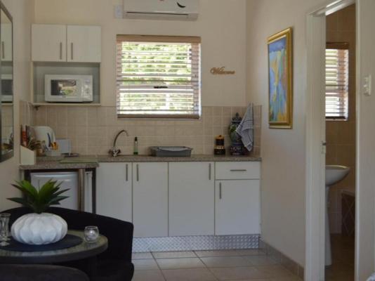 Room image 4