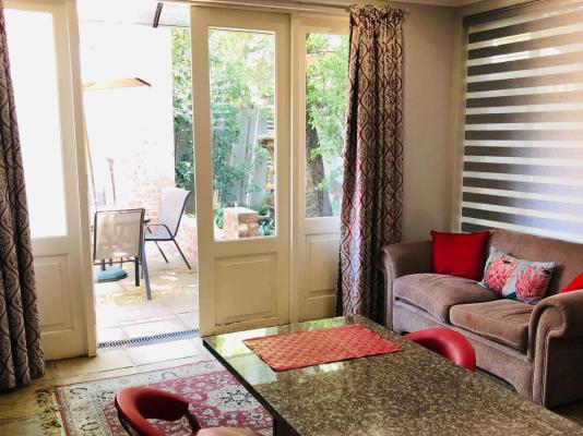 Room image 3