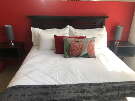 Room image 8