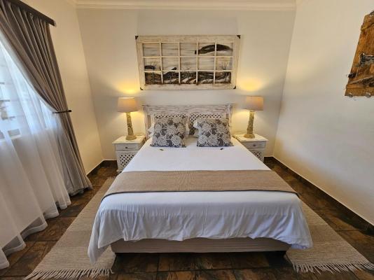 Room image 2
