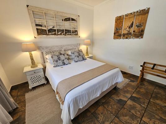 Room image 4