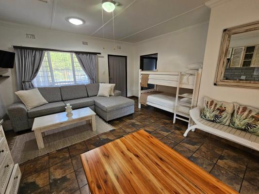 Room image 5