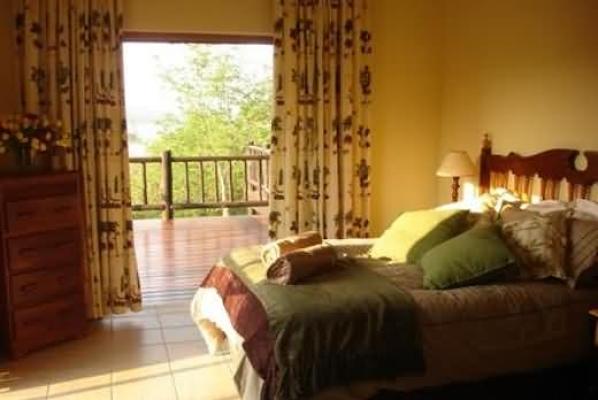 Sycamore Cottage main bedroom with Bathroom