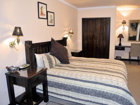 Room image 5