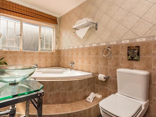 Room image 6