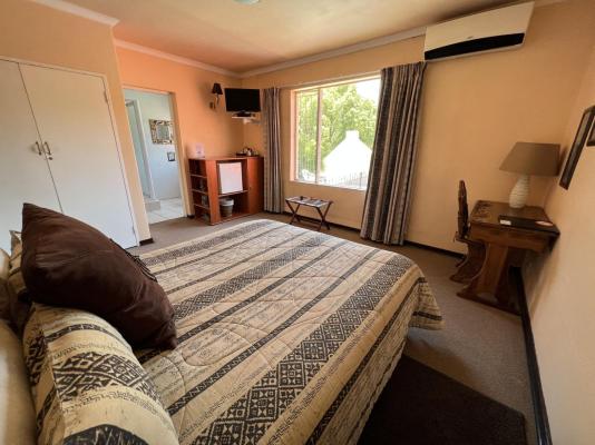 Room image 7