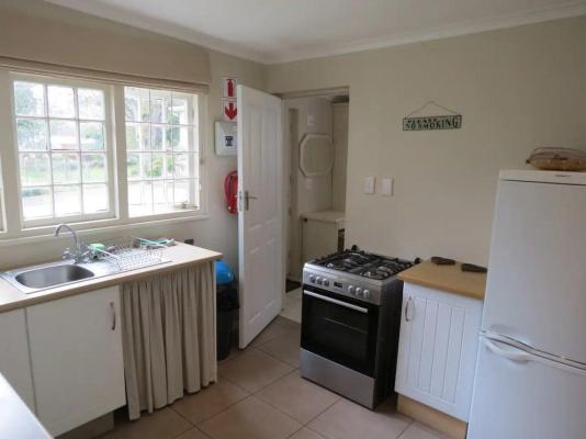 AppleBee Guest Cottages - 227923