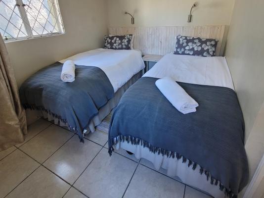 AppleBee Guest Cottages - 227924