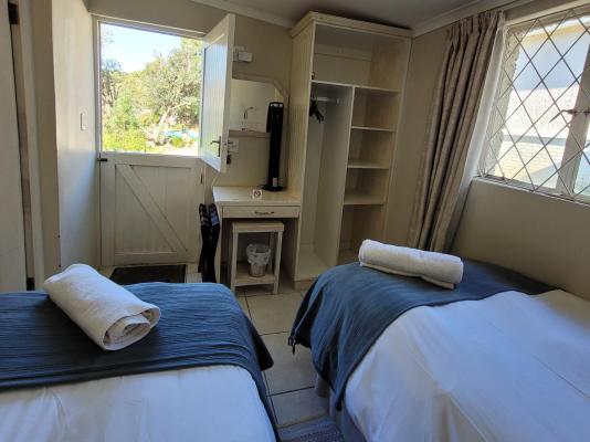 AppleBee Guest Cottages - 227929