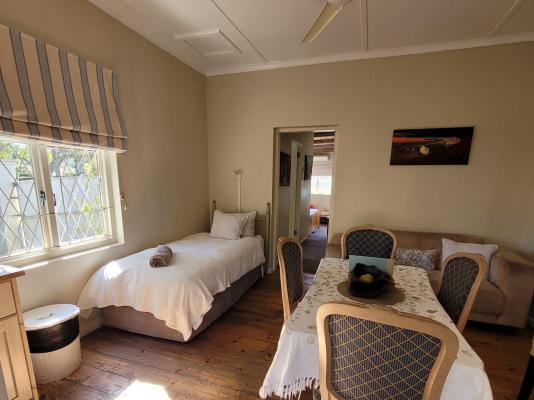 AppleBee Guest Cottages - 227947