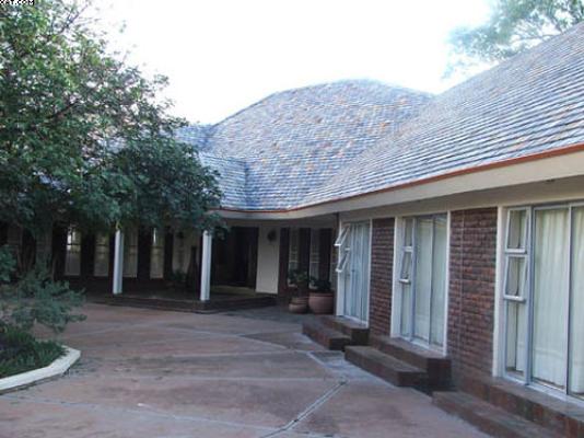 Thaba ya-Metsi Guest House