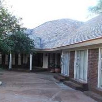 Thaba ya-Metsi Guest House