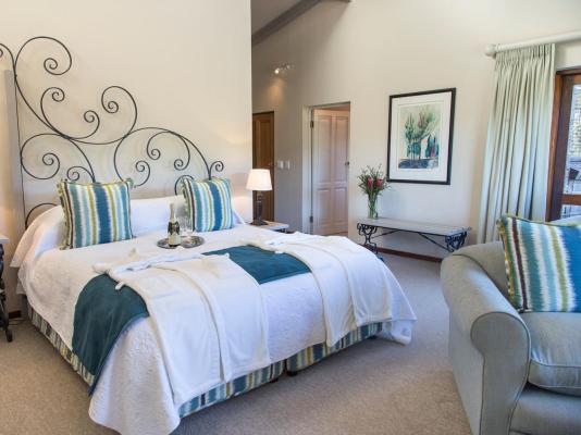 Room image 11